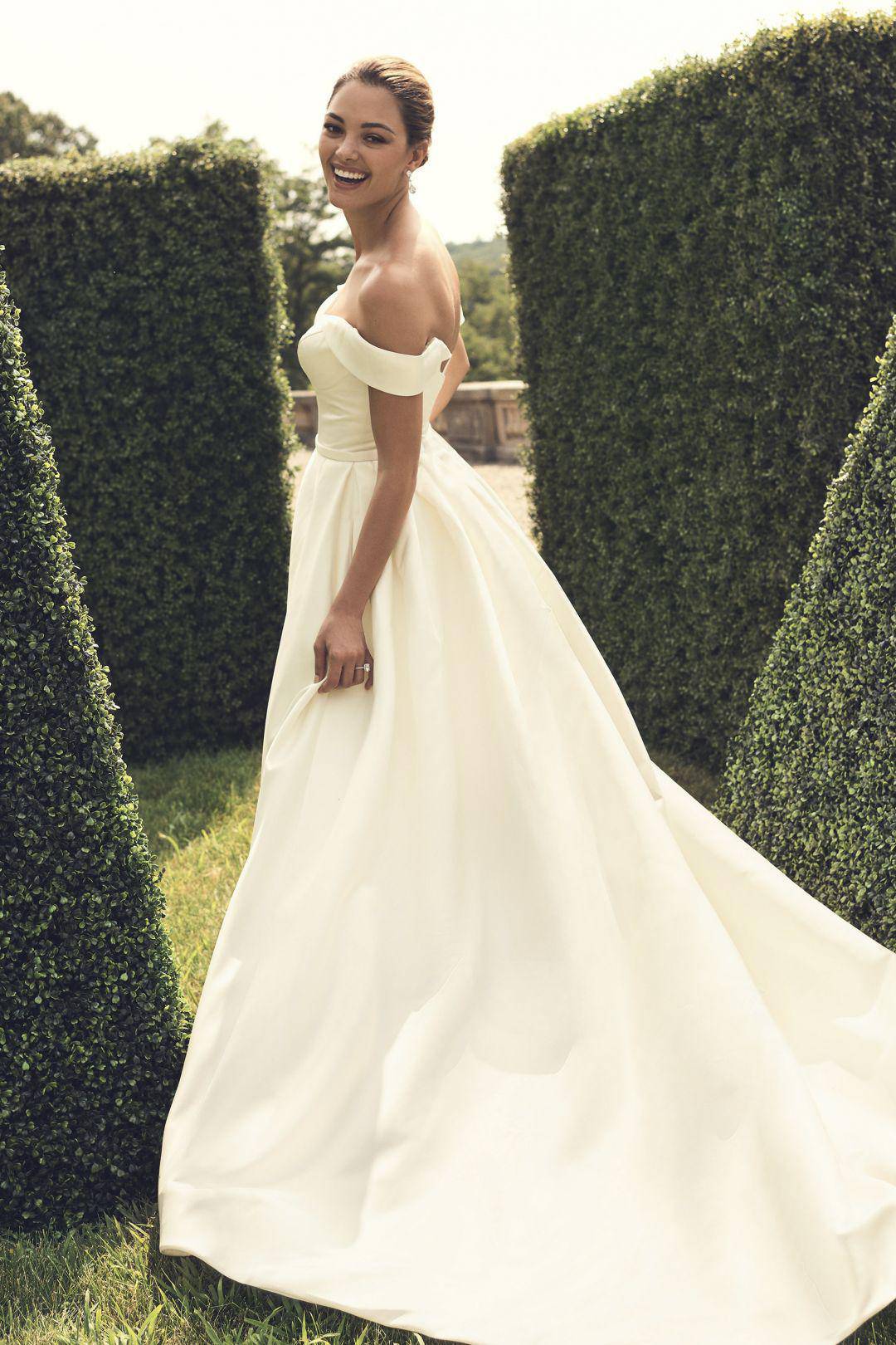 Vestido de novia princesa de satín y mangas al hombro, MARFIL, hi-res
