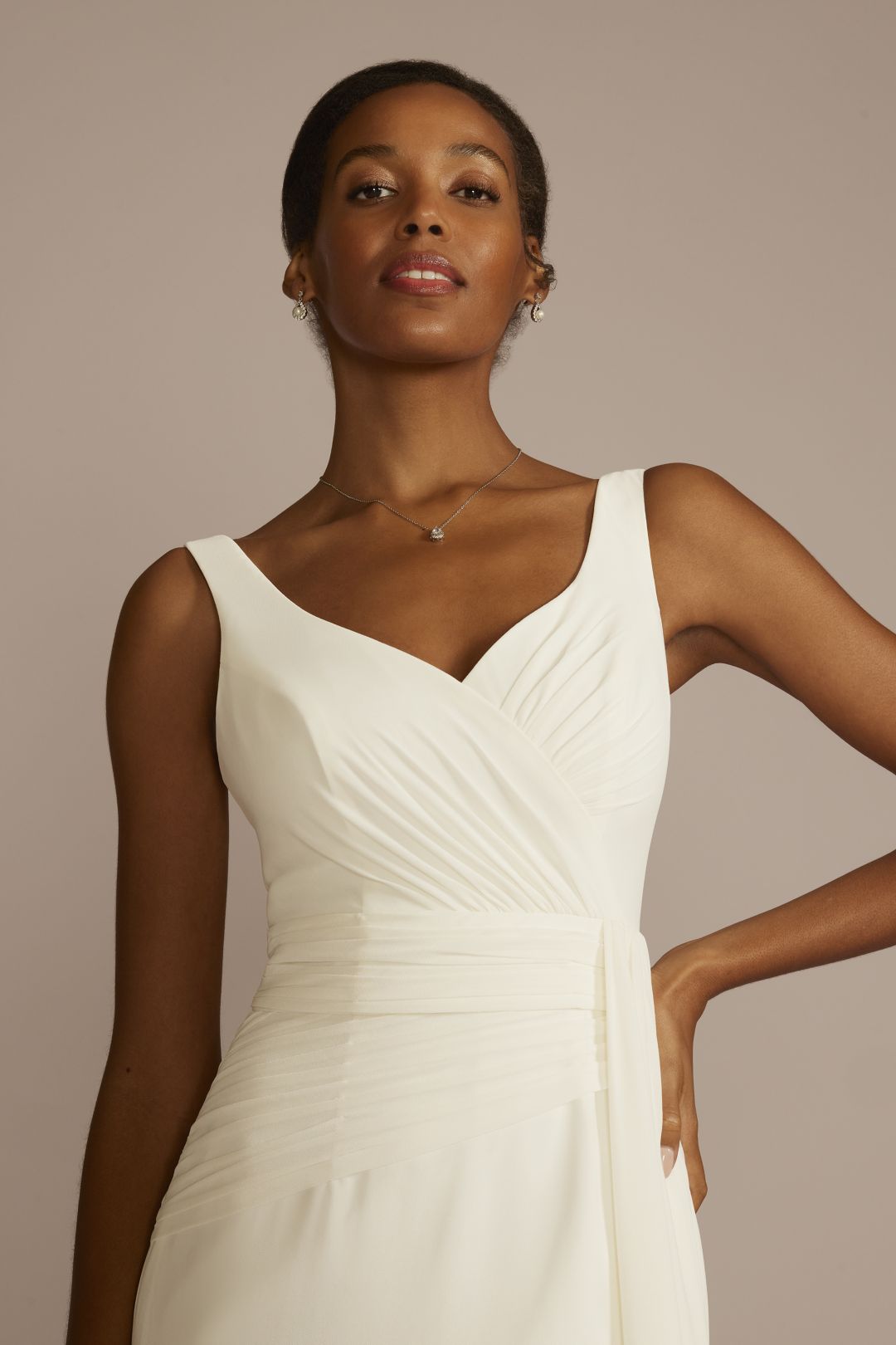 Vestido de novia recto liso con drapeado en cintura, MARFIL, hi-res