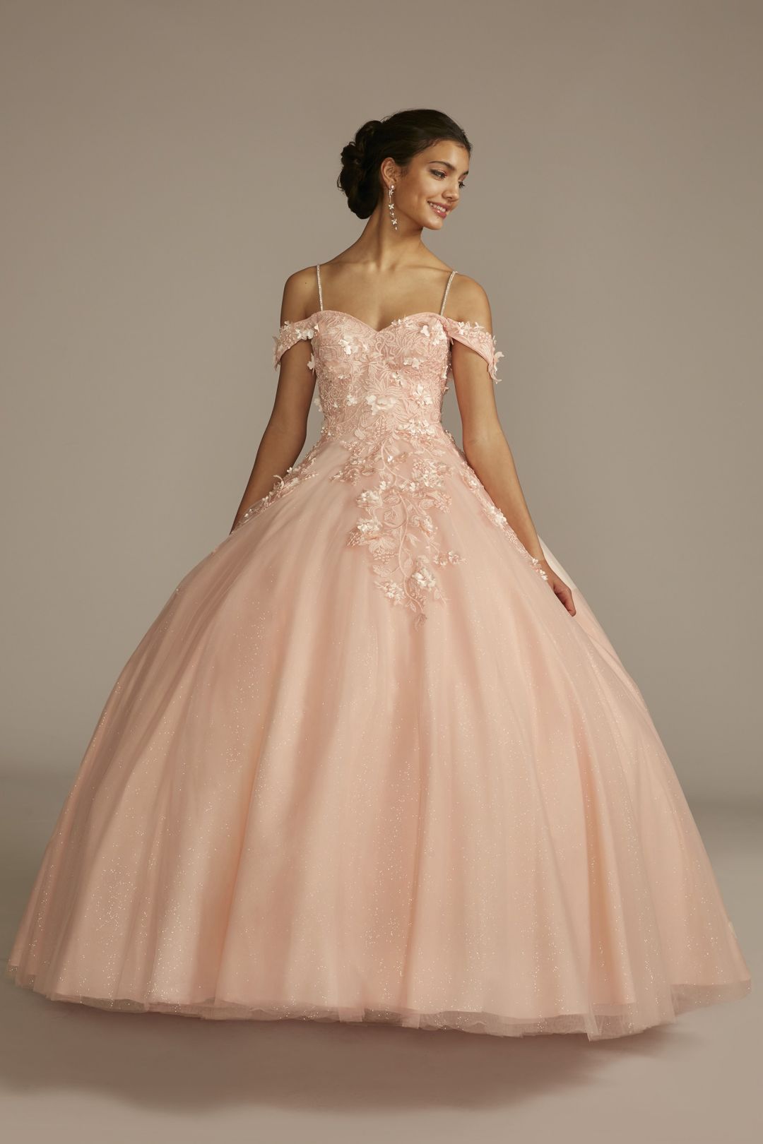 Vestido de quinceañera morado con mangas al hombro removibles y tirantes, PETALO, hi-res