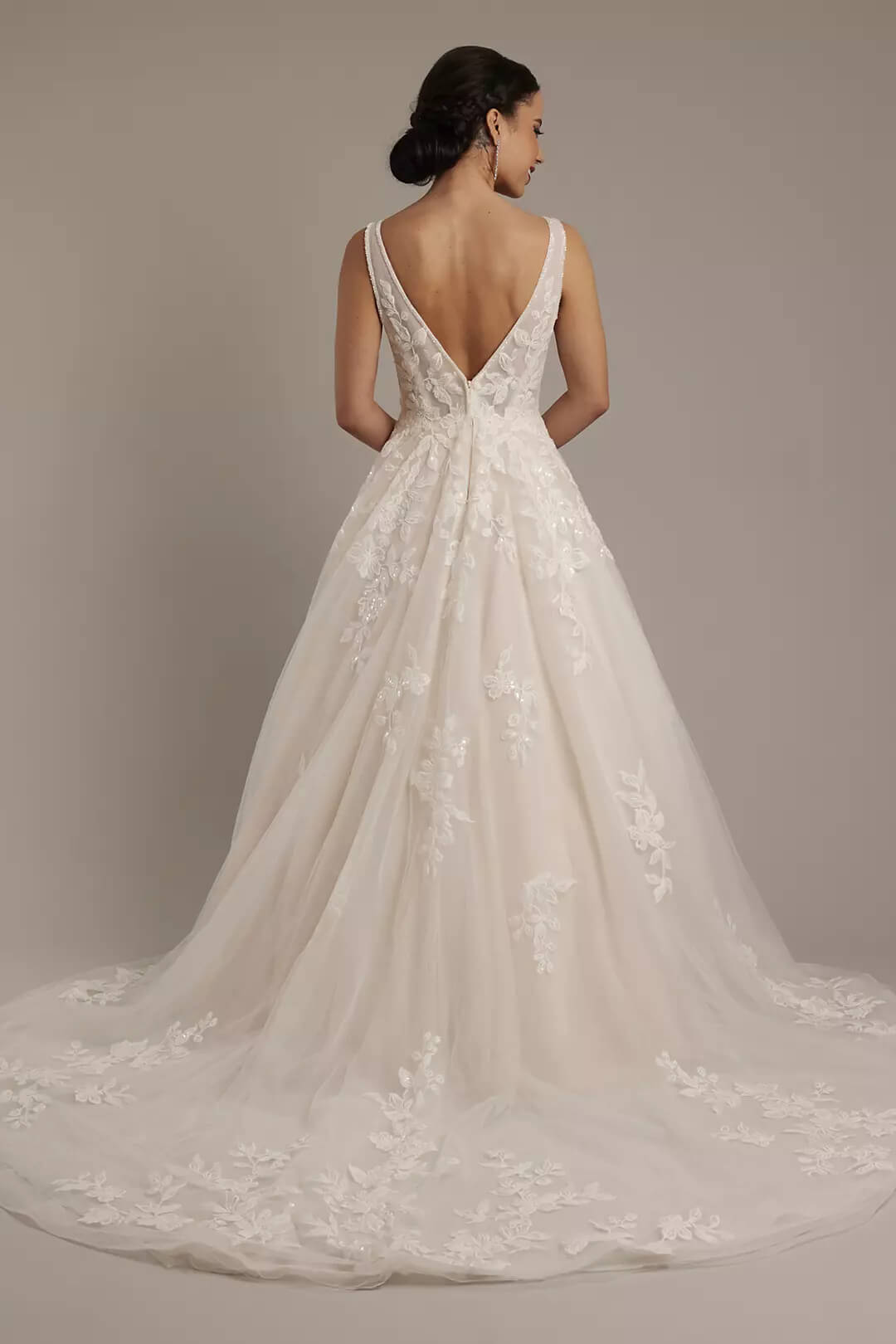 Vestido de novia corte princesa con escote pronunciado, MARFIL SOLIDO, hi-res