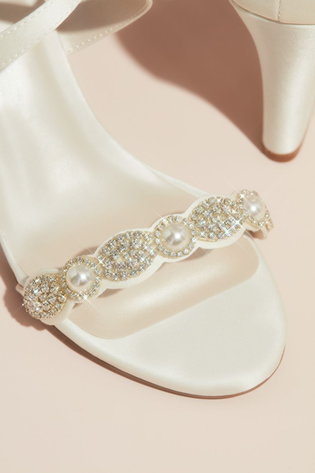 Zapatilla de novia con aplicación de pedrería y perlas, MARFIL, hi-res