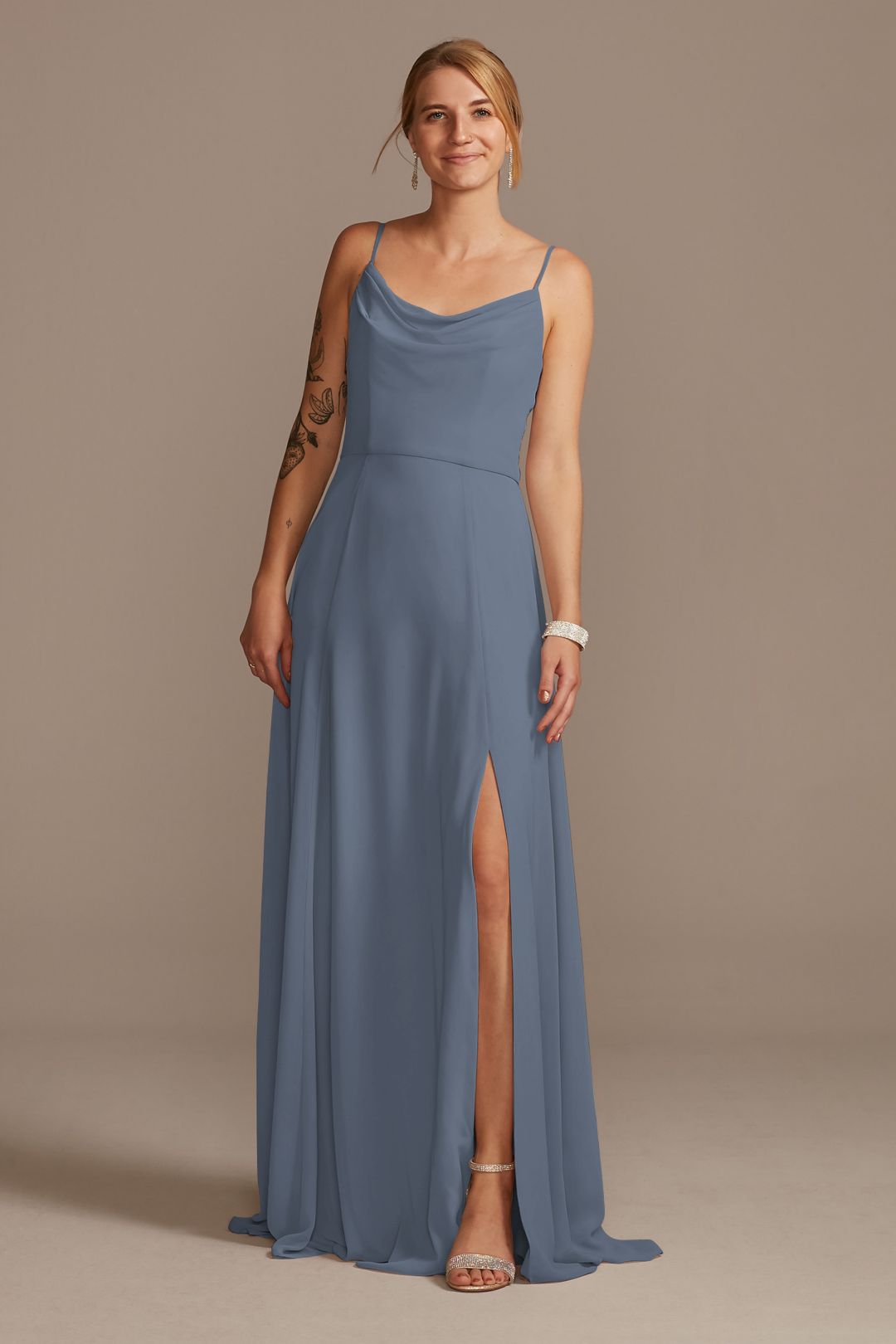 Vestido de dama con escote tipo columpio y abertura en pierna, AZUL FRANCÉS, hi-res