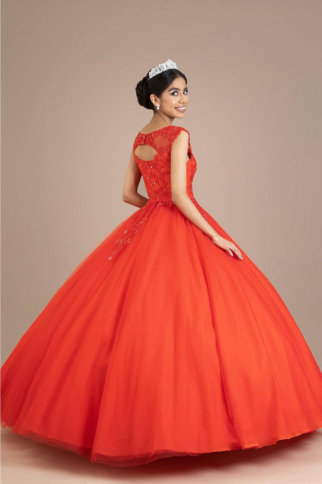 Vestido xv años manga corta escote ilusión, ROJO INTENSO I, hi-res