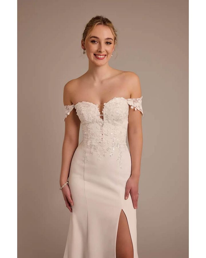 Vestido de novia con escote pronunciado, BLANCO SUAVE, hi-res